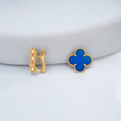 Vintage Alhambra earrings
