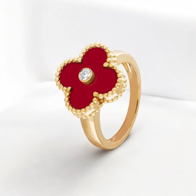 Vintage Alhambra ring
