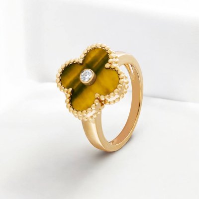 Vintage Alhambra ring