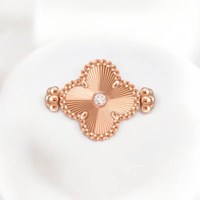Vintage Alhambra reversible ring