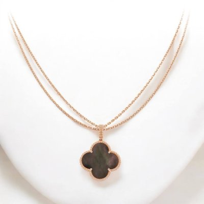 Vintage Alhambra pendant