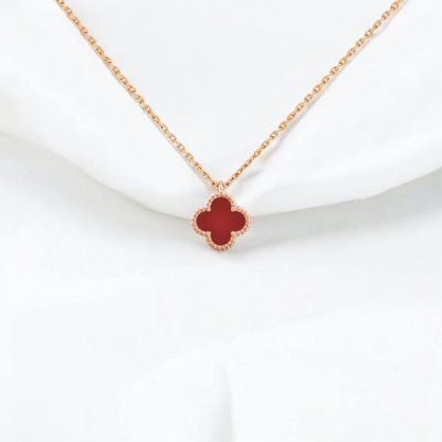Sweet Alhambra pendant