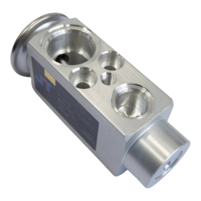 BENZ  W211
