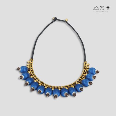 สร้อยคอเชือกถัก ลูกปัดฝ้าย