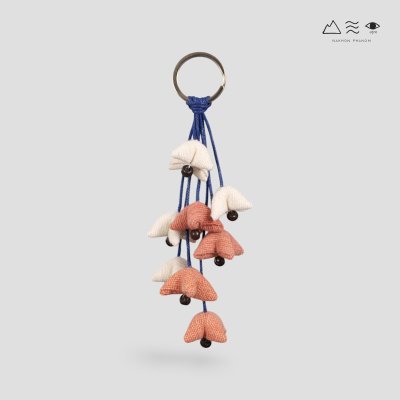 พวงกุญแจดอกแก้ว ผ้าฝ้ายทอมือ B