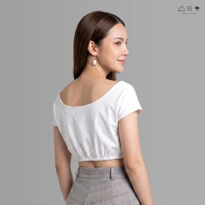 เสื้อผ้าฝ้ายทอมือ สม็อกเอวเว้าหลัง - ขาว