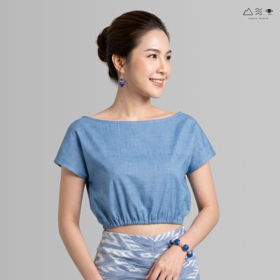 เสื้อผ้าฝ้ายทอมือ สม็อกเอวเว้าหลัง - ครามอ่อน