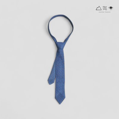 เนกไทผ้าทอมือลายราชวัตร 001 - คราม