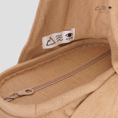 กระเป๋าสานกกหูผูกผ้าทอมือ-เปลือกไม้ กระเป๋าสานกกหูผูกผ้าทอมือ-เปลือกไม้