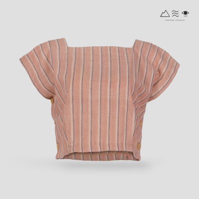 เสื้อครอปคอเหลี่ยมผ้าทอมือ ชมพูลายทาง เสื้อครอปคอเหลี่ยมผ้าทอมือ ชมพูลายทาง