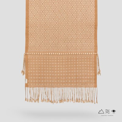 ผ้าพันคอขิดไทกะเลิง ลายตุ้มจุ้ม - เปลือกไม้