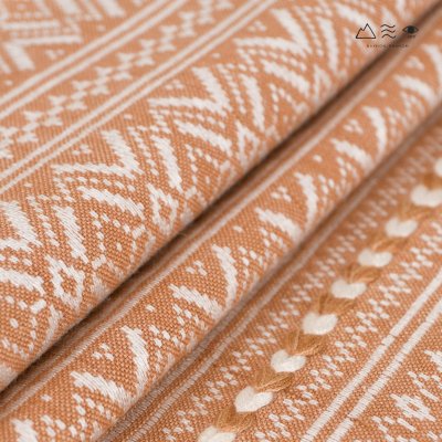 ผ้าพันคอขิดไทกะเลิง ลายดอกลั่นทม - เปลือกไม้