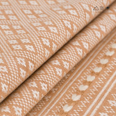 ผ้าพันคอขิดไทกะเลิง ลายตุ้มจุ้ม - เปลือกไม้