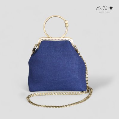 กระเป๋าปิ๊กแป๊กคล้องข้อมือผ้าพื้นเมือง E