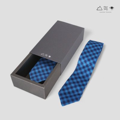 เนกไทผ้าทอมือย้อมคราม/ สีธรรมชาติ B 005