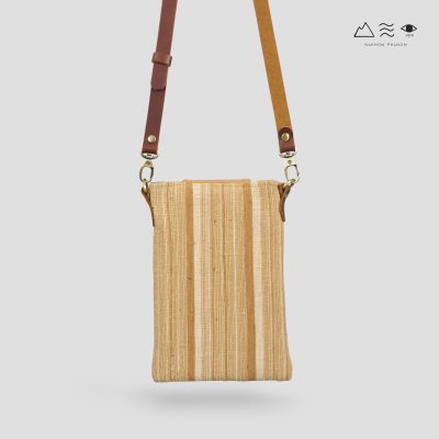 กระเป๋าสะพายผ้าทอมือสายหนัง ทรงยาว