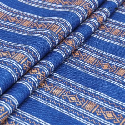 ผ้าพันคอฝ้ายย้อมครามทอมือยกขิด 001 ลายขอ