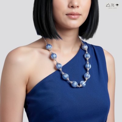สร้อยคอระย้า ลูกปัดฝ้ายย้อมสีธรรมชาติ - สั้น A