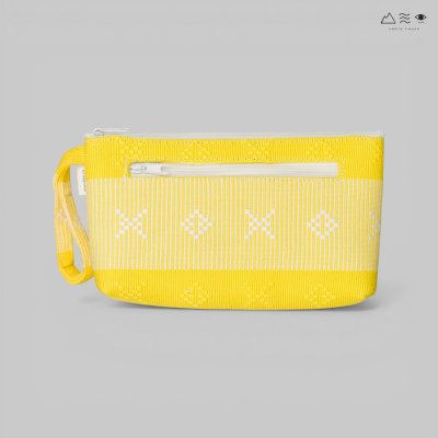 กระเป๋าเครื่องสำอาง ผ้ายกลายตีนซิ่น - เหลือง