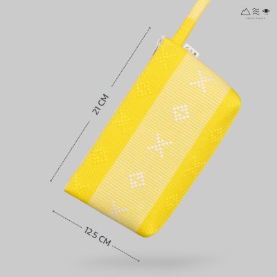 กระเป๋าเครื่องสำอาง ผ้ายกลายตีนซิ่น - เหลือง