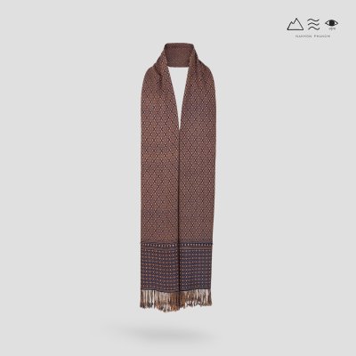 ผ้าพันคอขิดไทกะเลิง ลายตุ้มจุ้ม คราม-เปลือกไม้