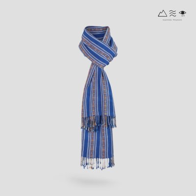 ผ้าพันคอฝ้ายย้อมครามทอมือยกขิด 001 ลายขอ