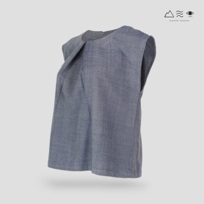 เสื้อคอจีบผ้าฝ้ายทอมือ ครามอ่อน