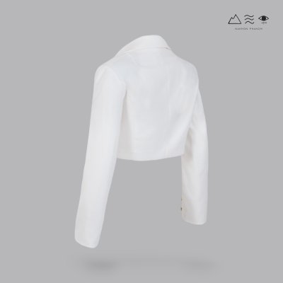 EPO เสื้อเบลเซอร์ครอป ขาว-คราม