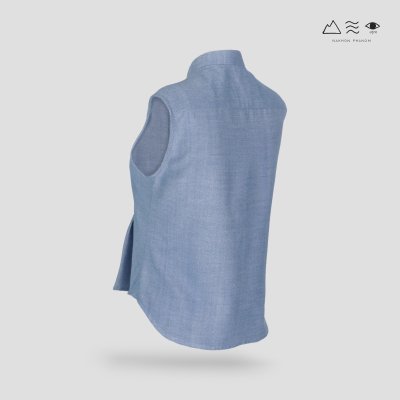 เสื้อเชิ้ตแขนกุดตีเกล็ดทวิสต์ - สั้น ครามอ่อน