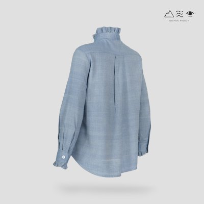 เสื้อเชิ้ตแขนยาวระบายอก ญ ครามอ่อน