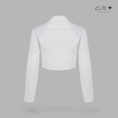 EPO เสื้อเบลเซอร์ครอป ขาว-คราม