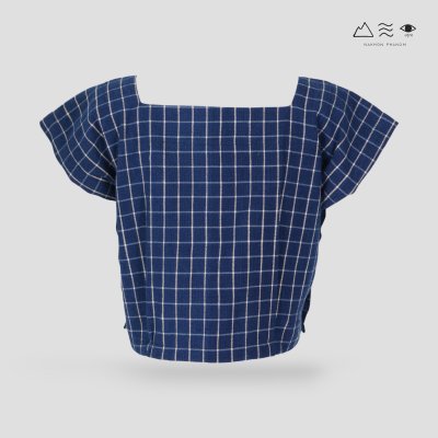 เสื้อครอปคอเหลี่ยมผ้าทอมือ ครามตาราง