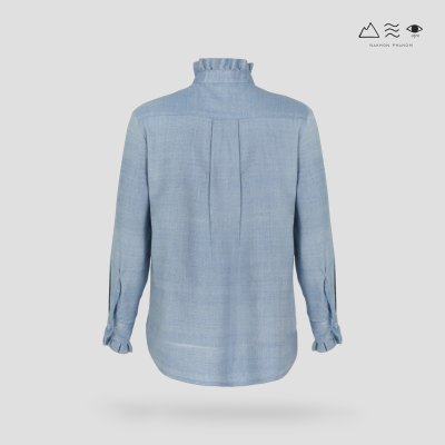 เสื้อเชิ้ตแขนยาวระบายอก ญ ครามอ่อน