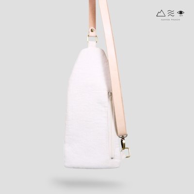 ECO กระเป๋าคาดอก สีใยฝ้าย