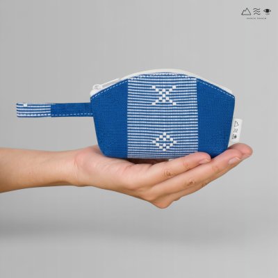 กระเป๋าเหรียญ ผ้ายกลายตีนซิ่น - ฟ้า