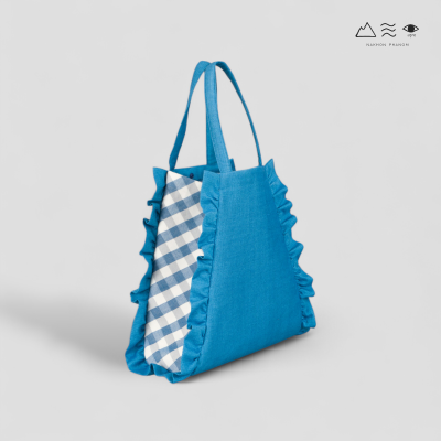 กระเป๋า Tote ผ้าคราม แต่งระบาย ลายผ้าขาวม้า