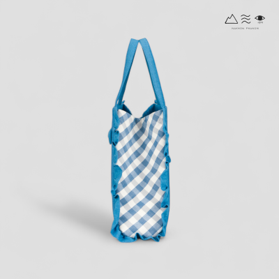 กระเป๋า Tote ผ้าคราม แต่งระบาย ลายผ้าขาวม้า