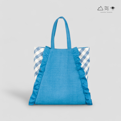 กระเป๋า Tote ผ้าคราม แต่งระบาย ลายผ้าขาวม้า