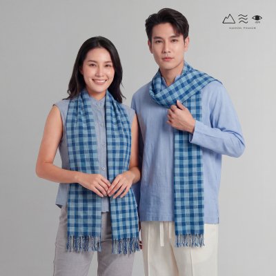 ผ้าพันคอฝ้ายทอมือ 2 ตะกอ คราม 002 ตาราง-02