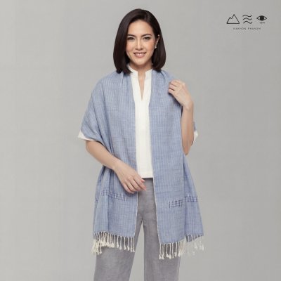 ผ้าคลุมไหล่เล็ก ยกลายตาราง-คราม