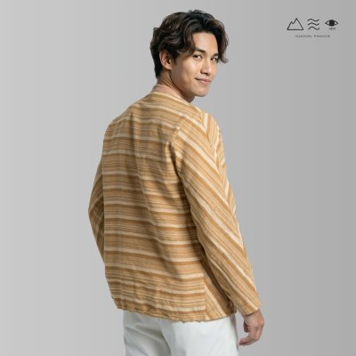 เสื้อแจ็กเก็ต ฝ้ายกะตุ่ยเข็นมือ