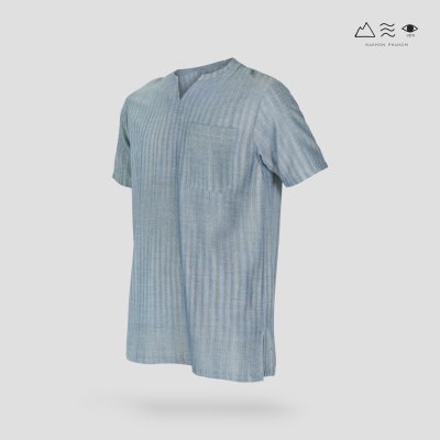 เสื้อคอกลมแขนสั้น ผ้าทอมือ ครามอ่อน