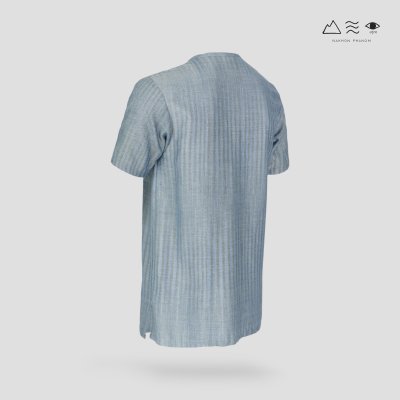 เสื้อคอกลมแขนสั้น ผ้าทอมือ ครามอ่อน