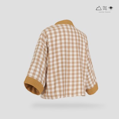 เสื้อคลุมกิโมโนติดกระดุมผ้าสีเปลือกไม้-สั้น