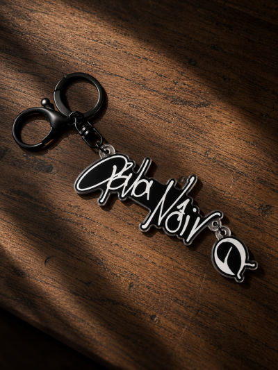 THE SIGNATURE KEYCHAIN