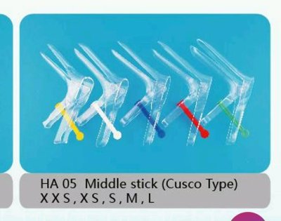 Disposable vaginal speculums