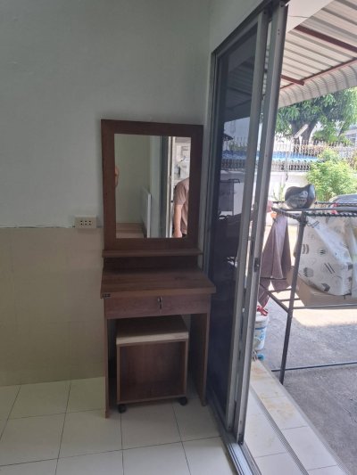 60 cm Dressing Table Model DT601 with Free Stool