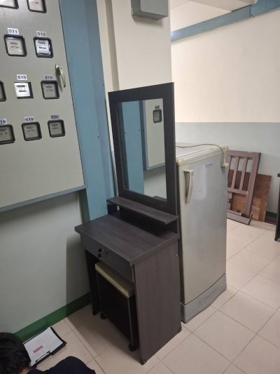 60 cm Dressing Table Model DT601 with Free Stool