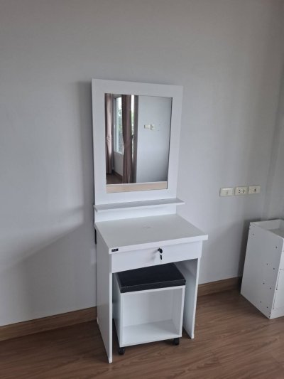 60 cm Dressing Table Model DT601 with Free Stool