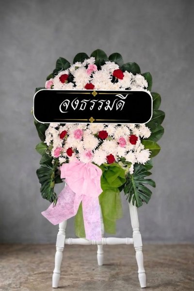 พวงหรีดดอกไม้สด 80 เซนติเมตรสีขาวแดงชมพู